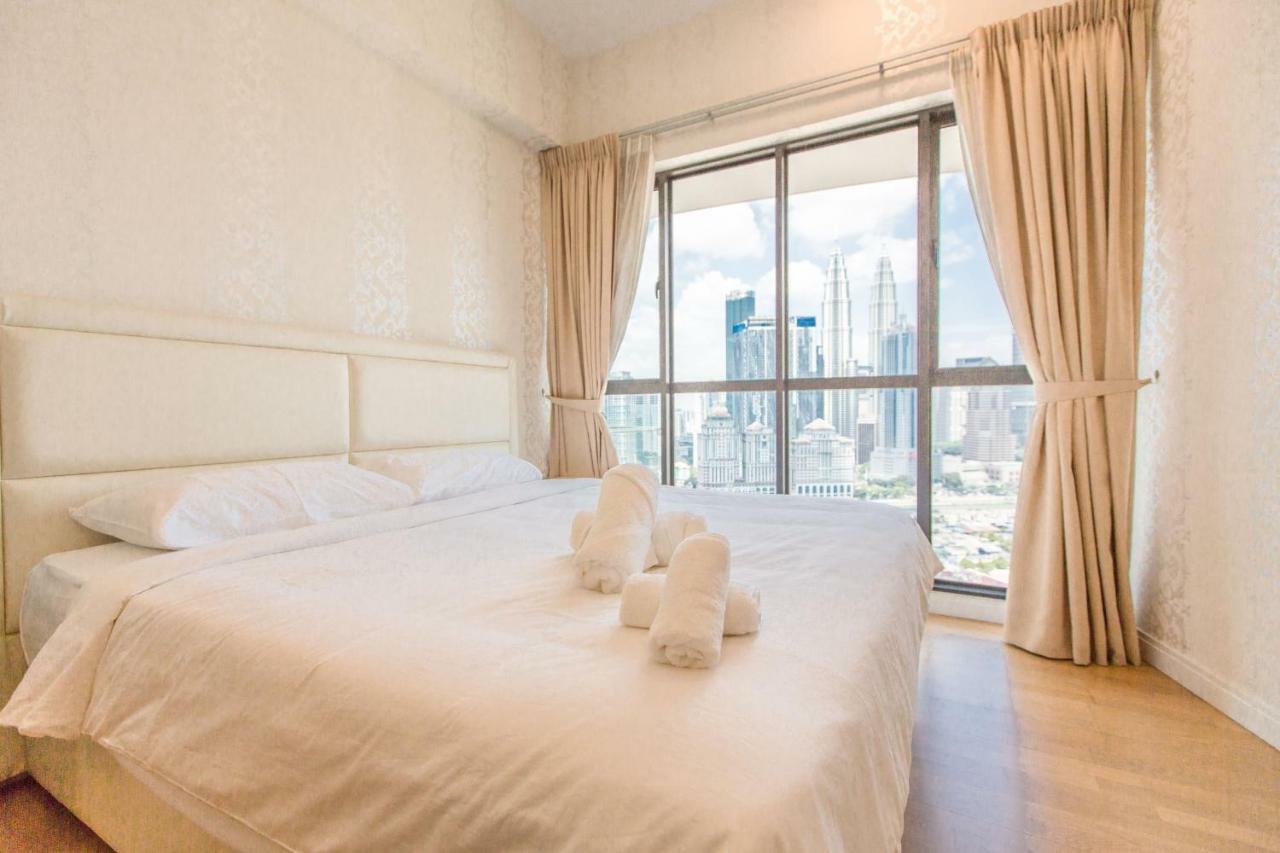 807кв.м. 1 спалень, 2 окремих ванних Квартира в KLCC Куала-Лумпур Екстер'єр фото