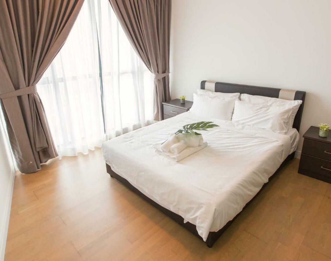 807кв.м. 1 спалень, 2 окремих ванних Квартира в KLCC Куала-Лумпур Екстер'єр фото